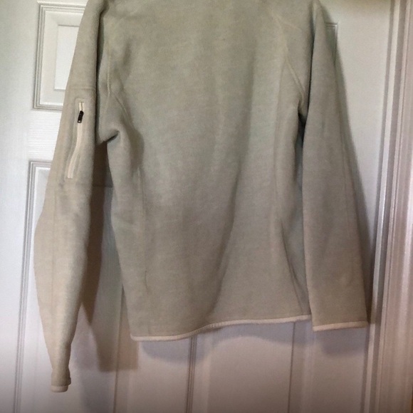 COPY - Patagonia quarter zip sweater - Picture 2 of 5